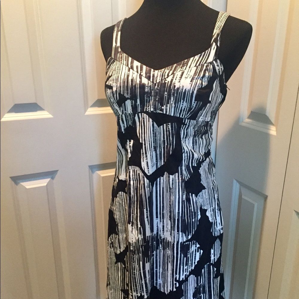 beautiful dress by New York & Company size 4.